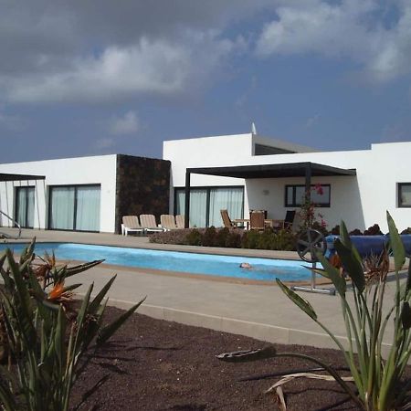 Wind Wave 28B - Heated & Shared Pool Villa La Oliva Ngoại thất bức ảnh